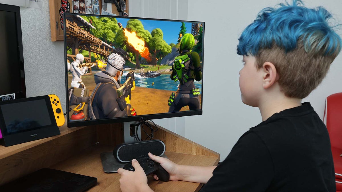 Kids Bullied for Not Buying Skins in Fortnite, Roblox and Warzone